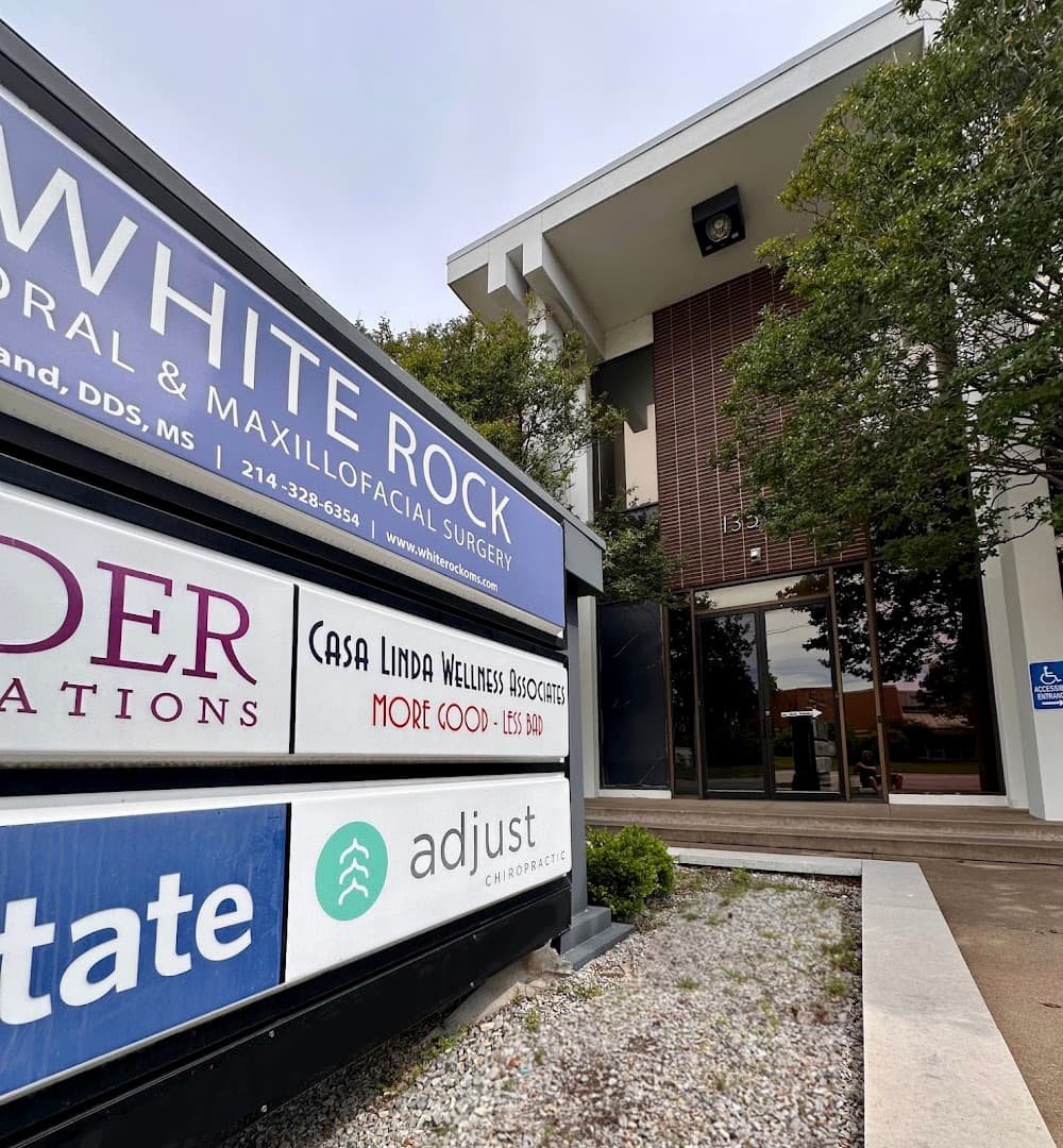 Adjust Chiropractic - Photo 1