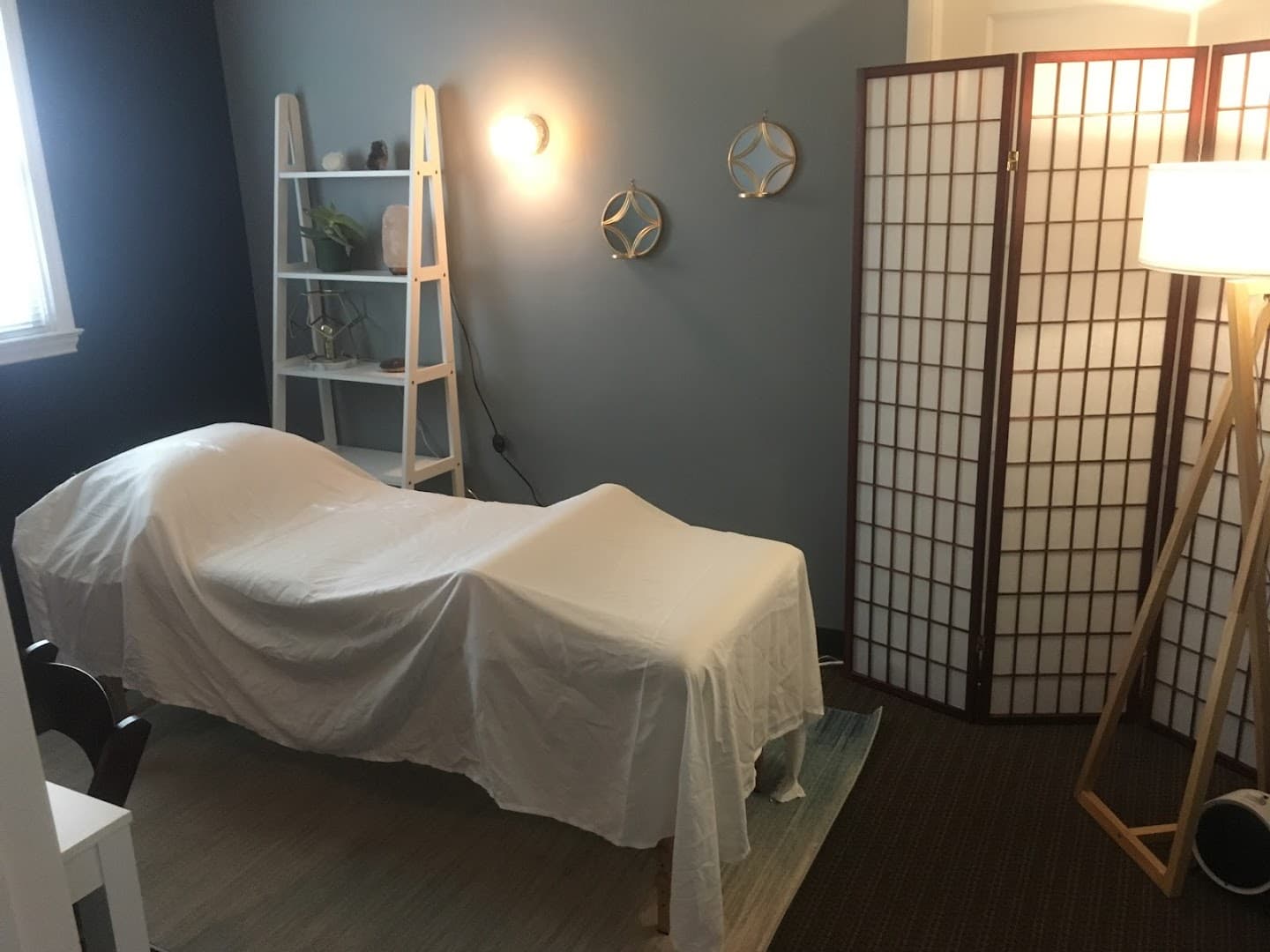 Herb + Legend - Photo 1