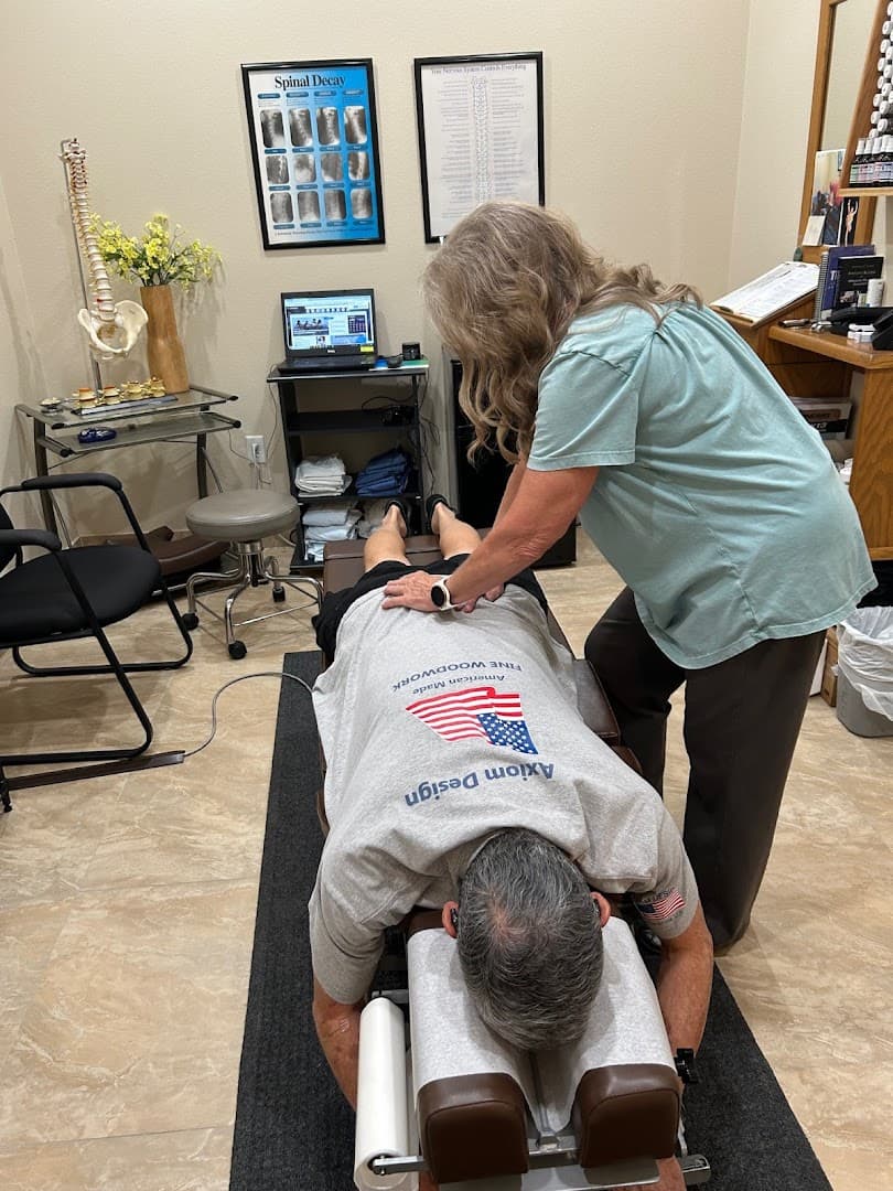 Living Well Chiropractic - Photo 1