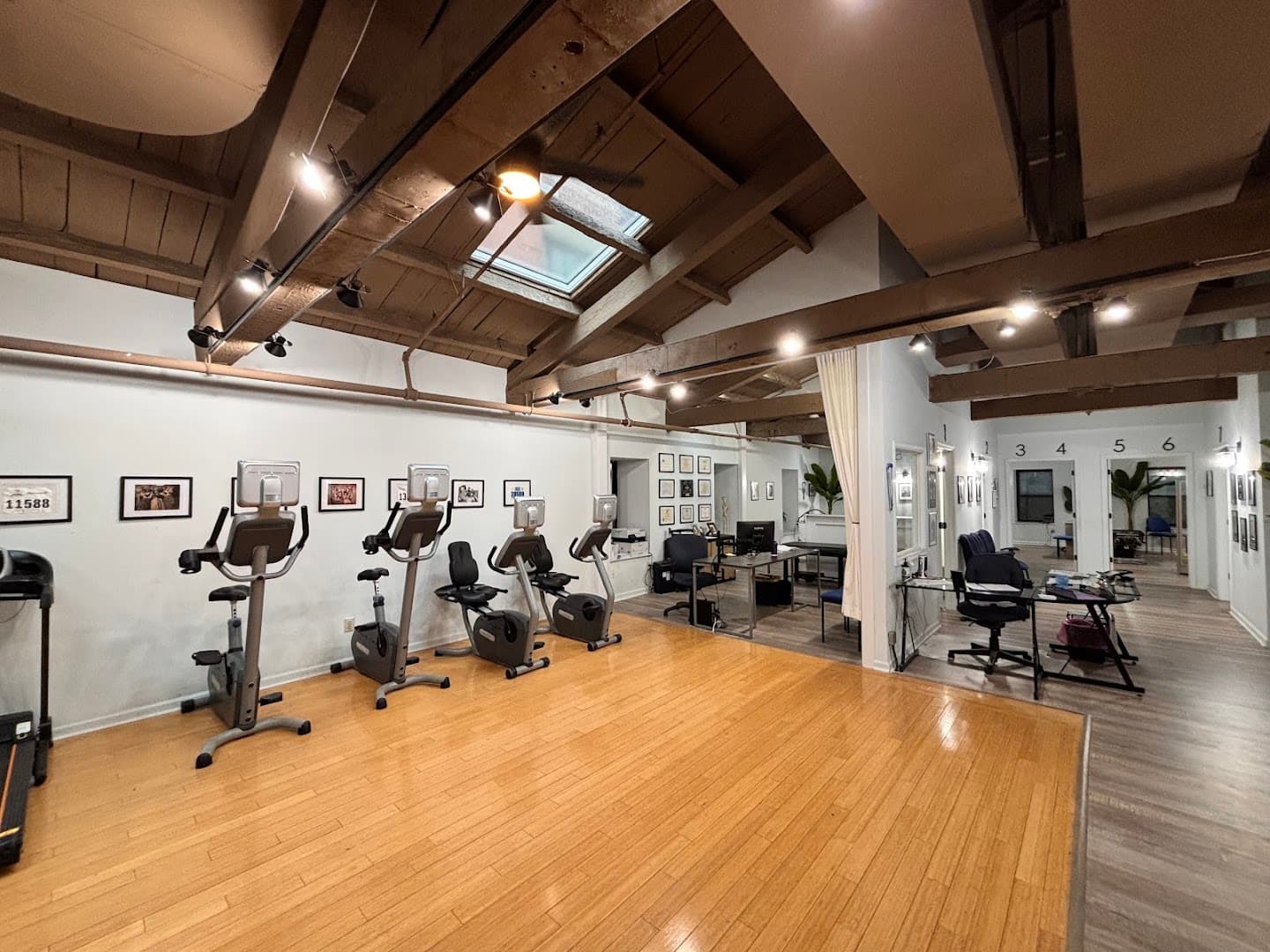 Maxcare Chiropractic - Photo 1