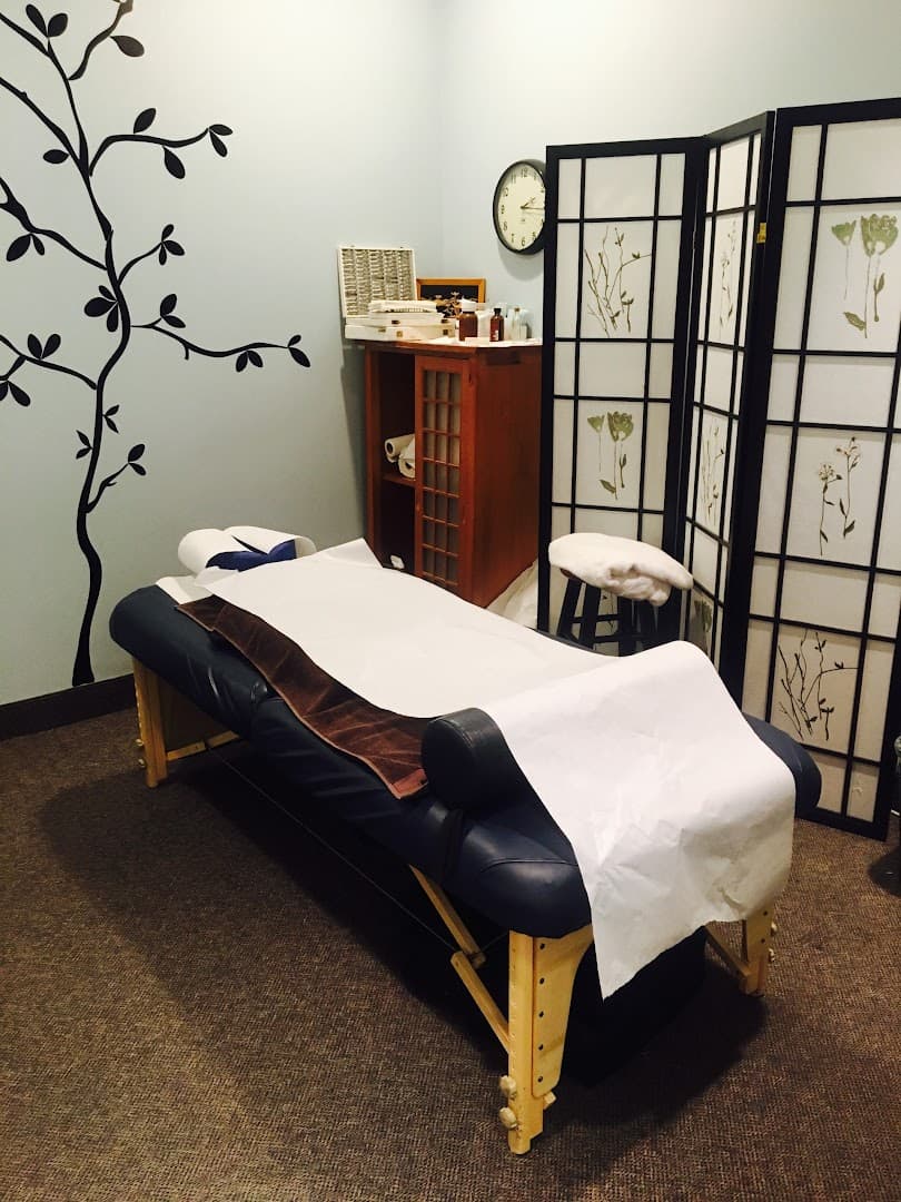 Acupuncture and Chiropractic Ltd - Photo 1