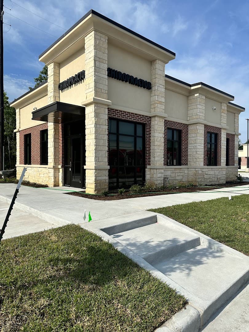 Adkins Chiropractic - Chiropractor in Houston TX - Photo 1