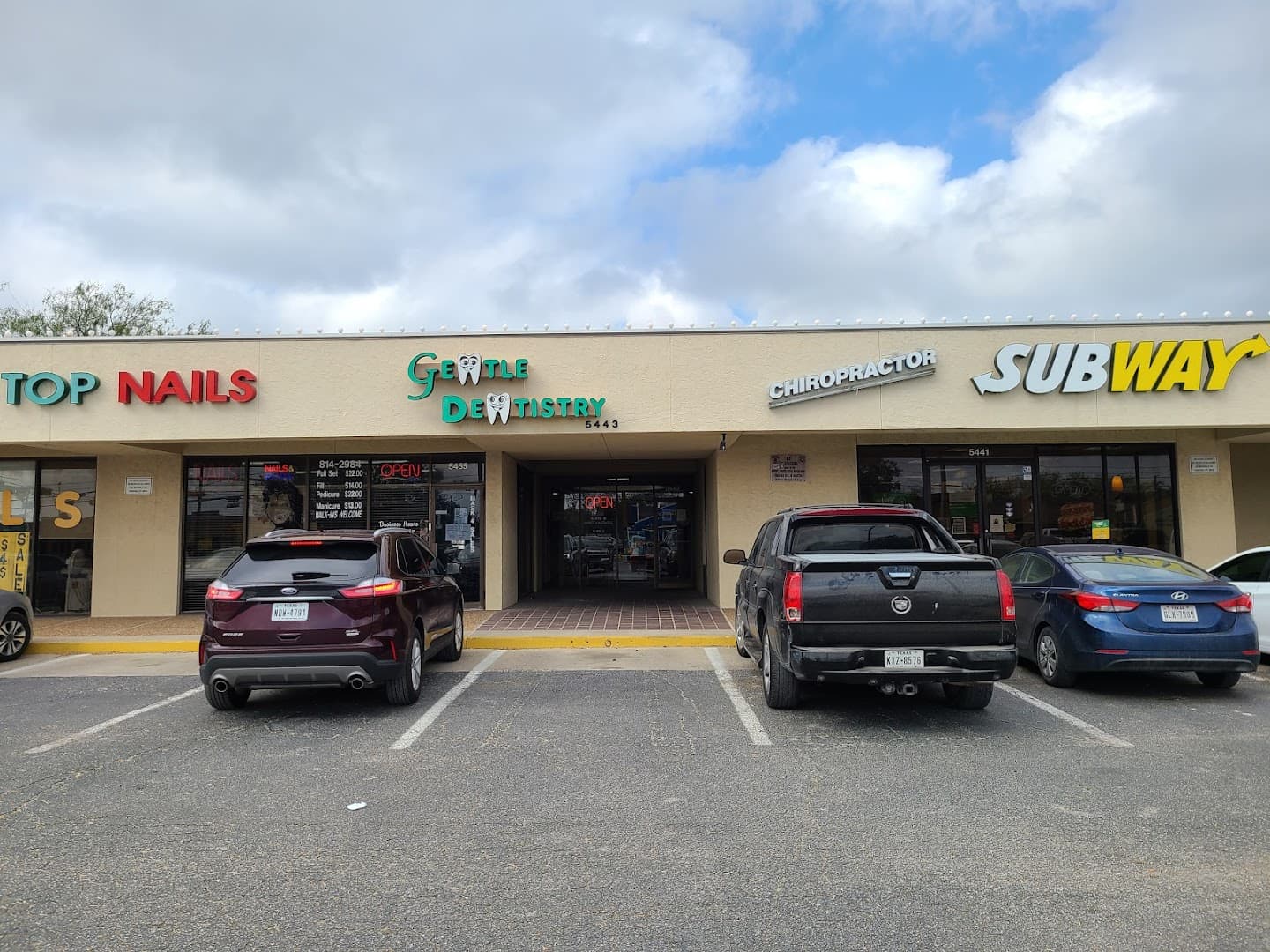 Dinkens Chiropractic Clinic - Photo 1