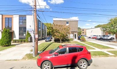 Dr. Rebecca Skiljan - Photo 1