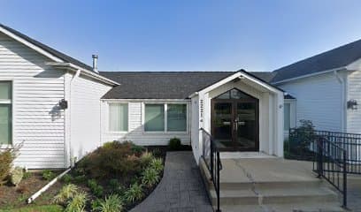 Dr. Tracy Barnes - Photo 1