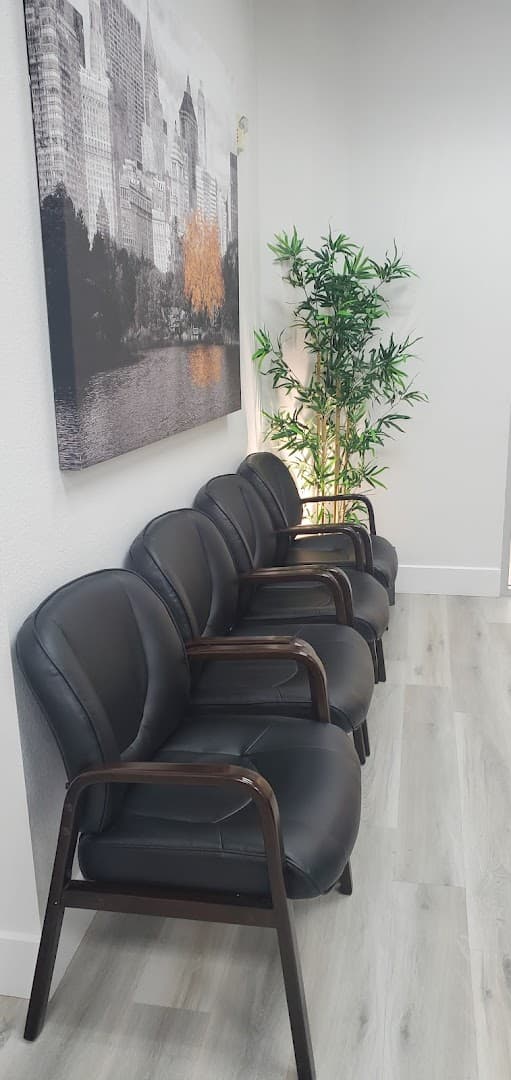 Flamingo Chiropractic - Photo 1