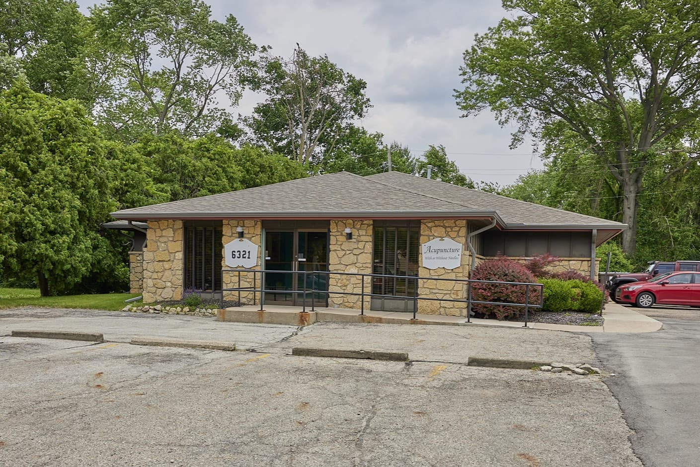 Glendale Chiropractic - Photo 1