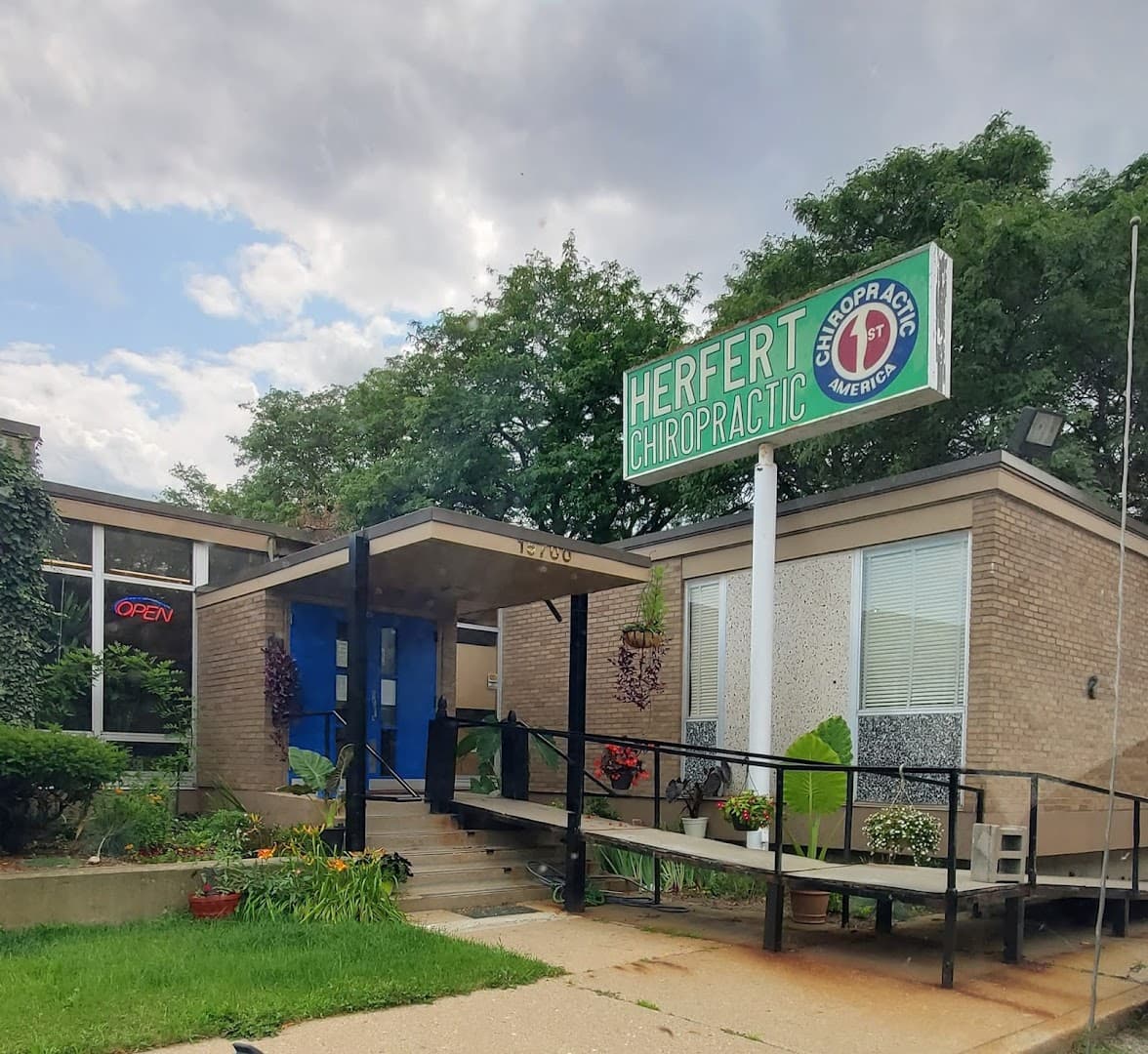 Herfert Chiropractic Clinic - Photo 1