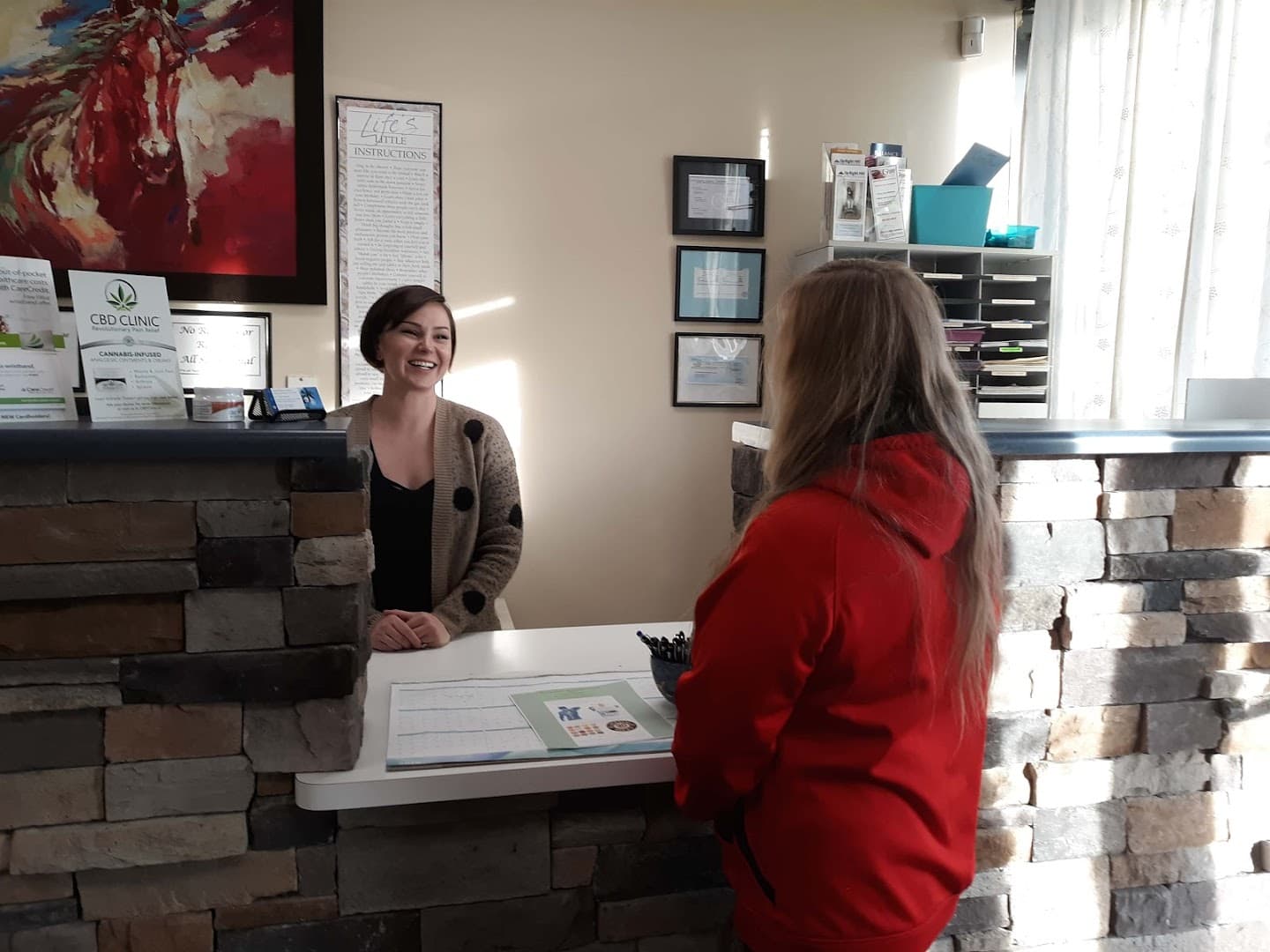 Holly R. Geersen, DC - Photo 1