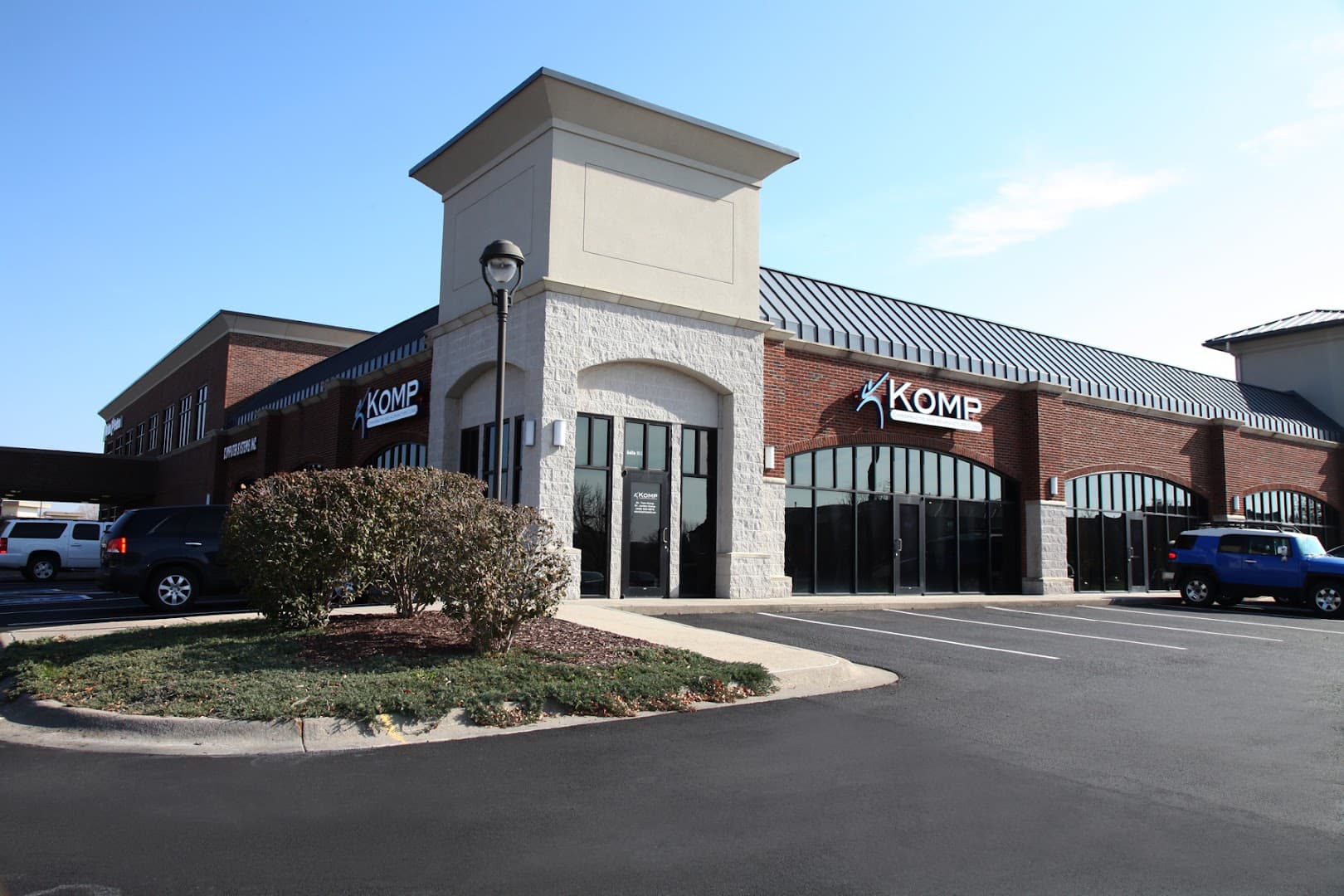 Komp Chiropractic and Acupuncture Clinic - Photo 1