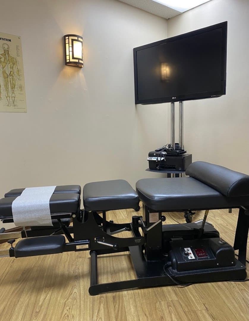 Lax Chiropractic Center - Photo 1
