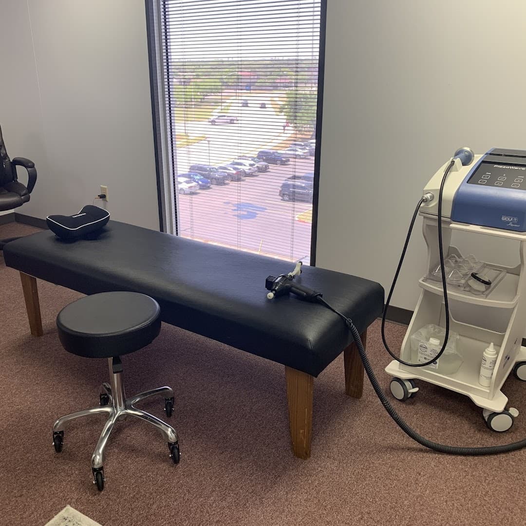 Matt Johnson D.C. - Photo 1