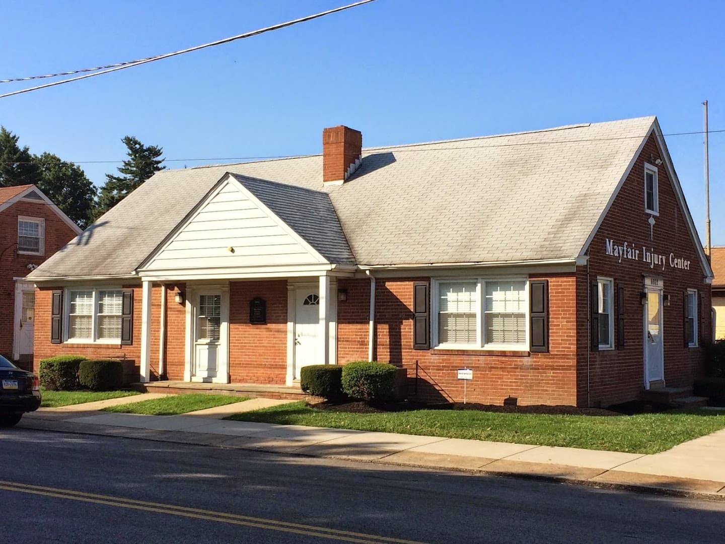 Mayfair Injury Center - Photo 1