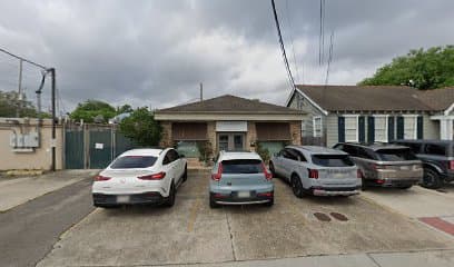 Peter T. Bui, DC - Photo 1