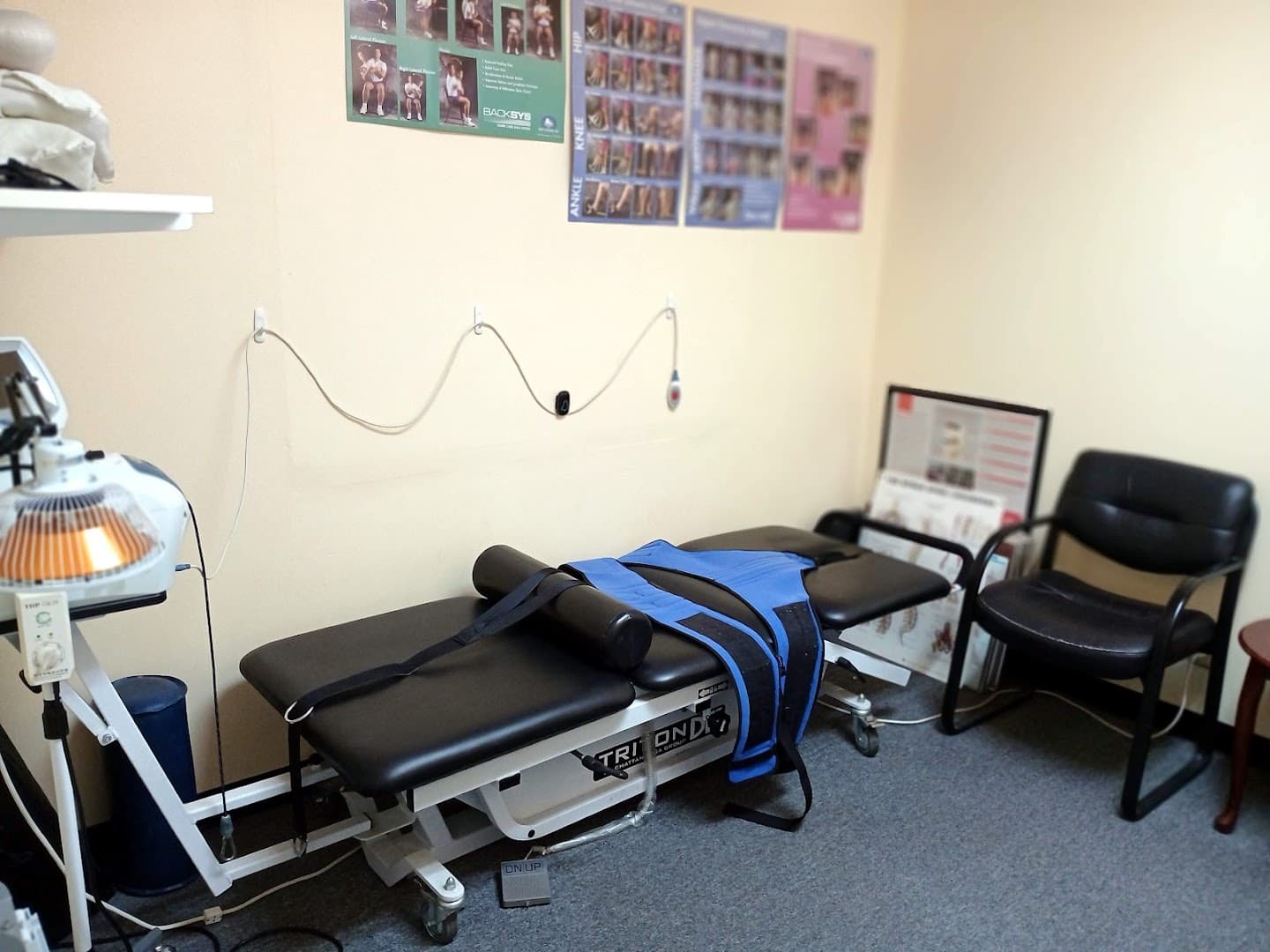 Phamily Chiropractic & Acupuncture - Photo 1