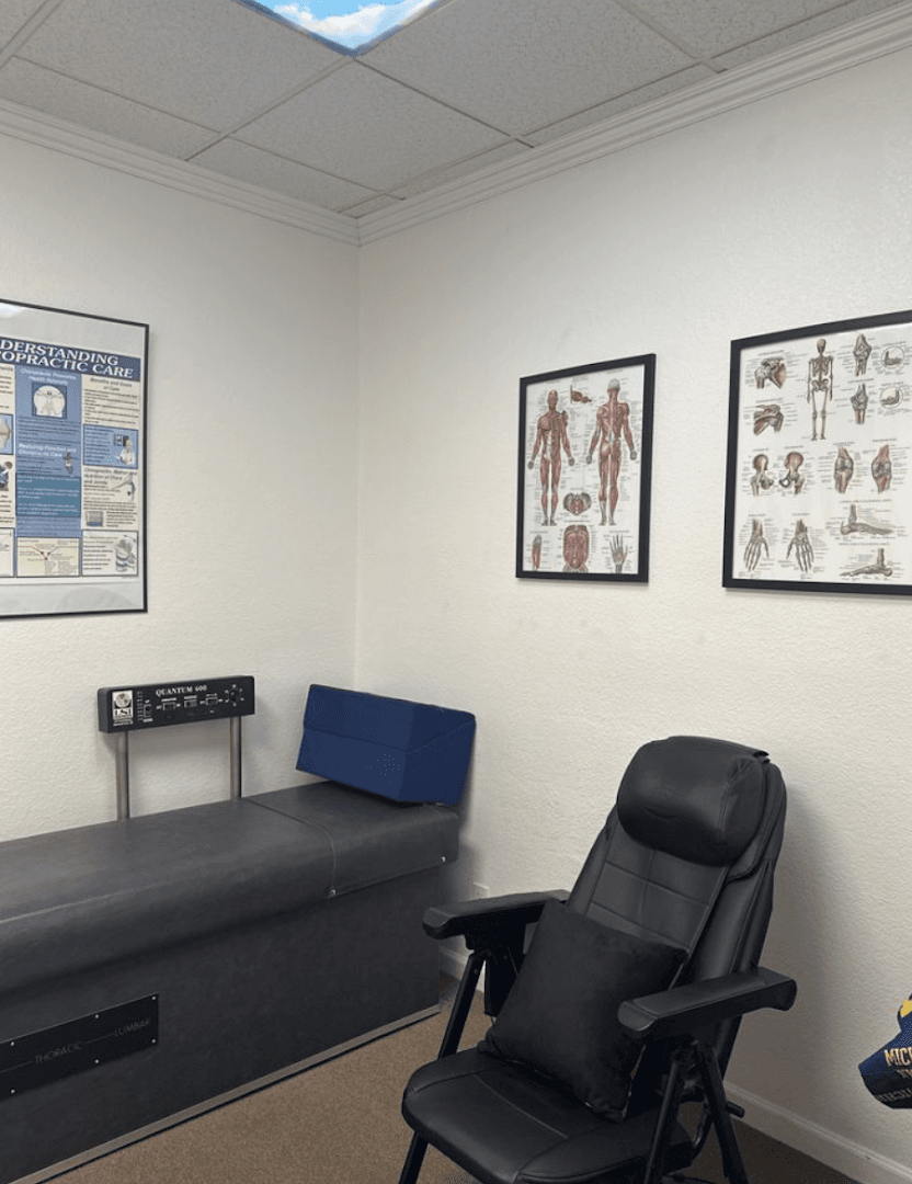 Scott Forbes, D.C., CDL/DOT Medical Examiner - Photo 1