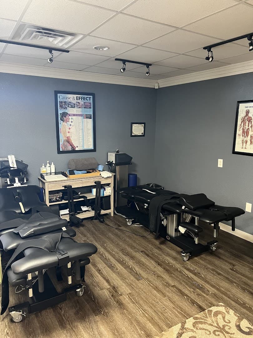 Spine Worx Chiropractic & Decompression - Photo 1