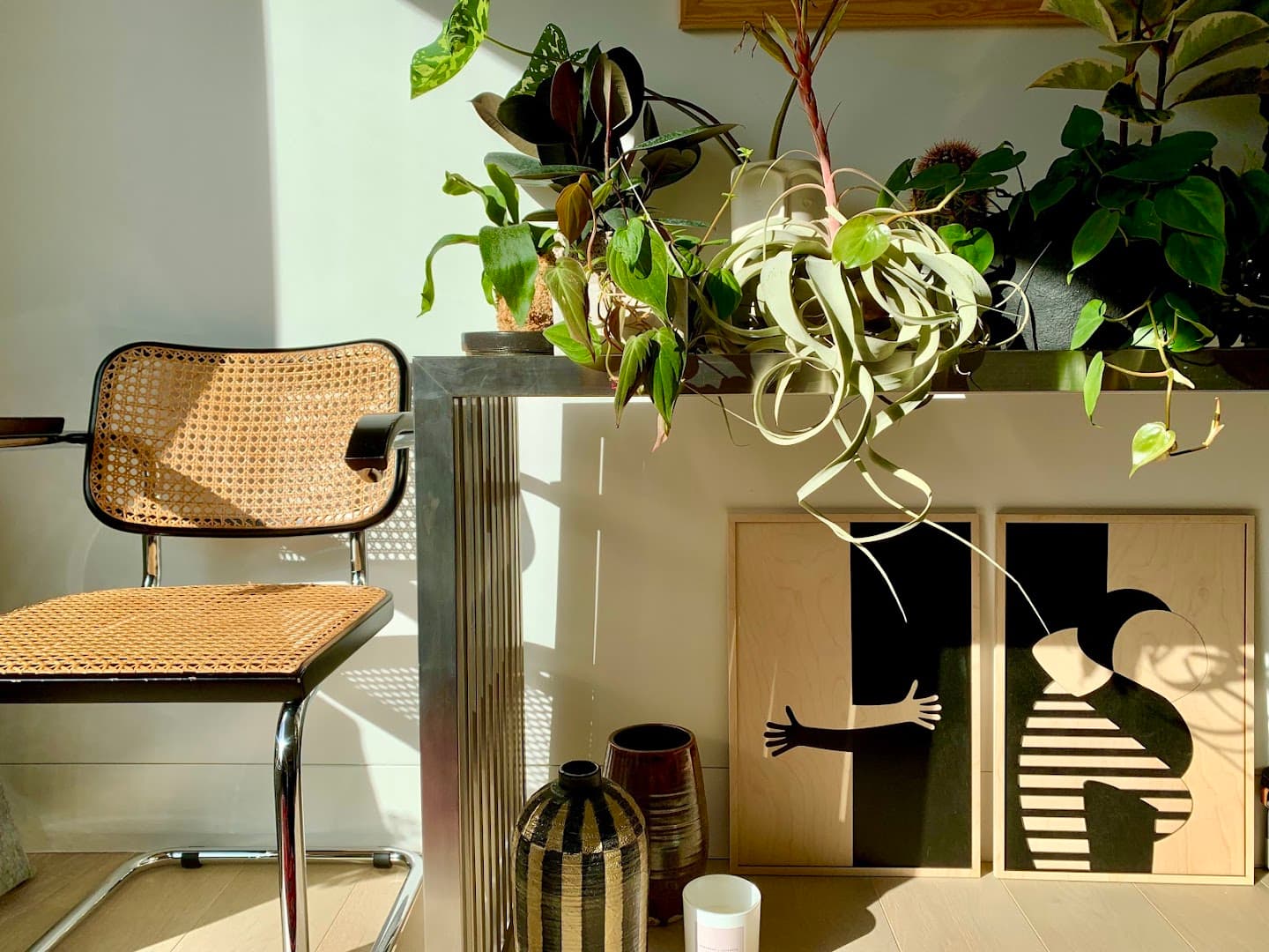 the inside space. a family chiropractic studio - Photo 1