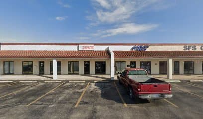 Thomas R. Hollingsworth III, DC - Photo 1