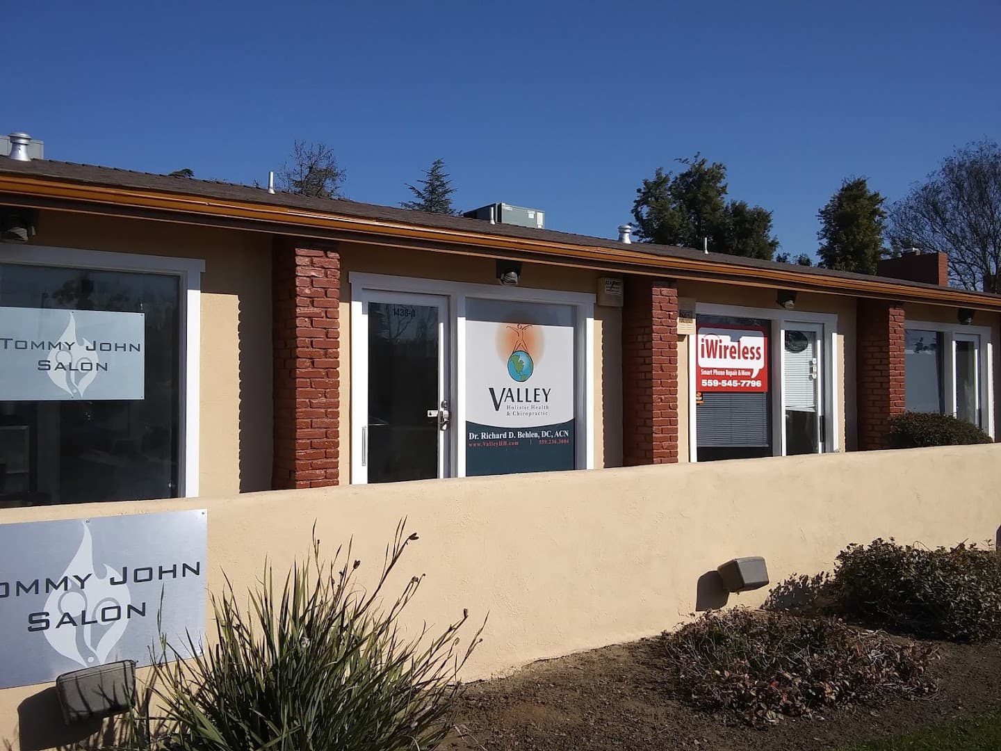 Valley Holistic Health Center & Pain Relief - Photo 1