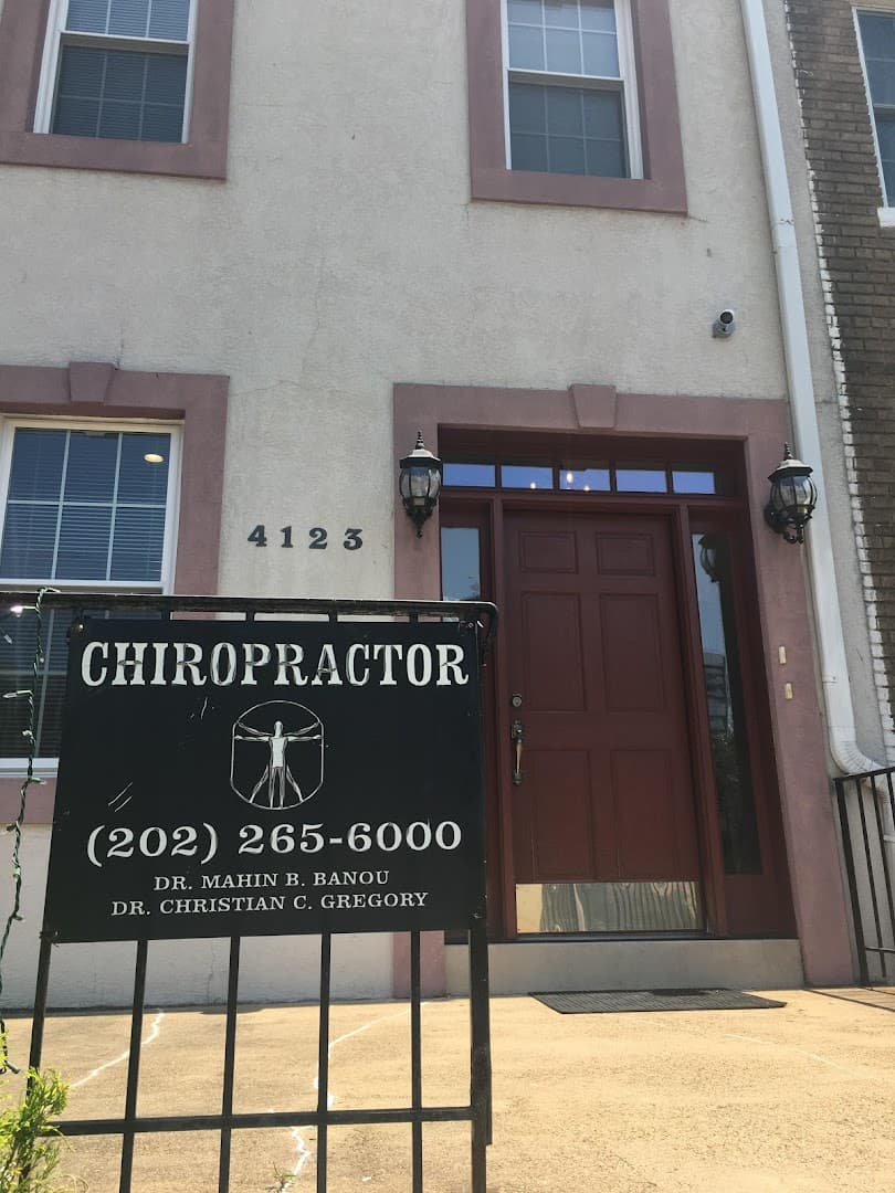 Washington Spine & Disc - Photo 1