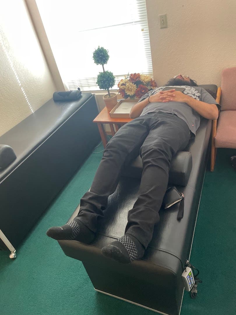 Xiong Effective Chiropractic Care - Photo 1